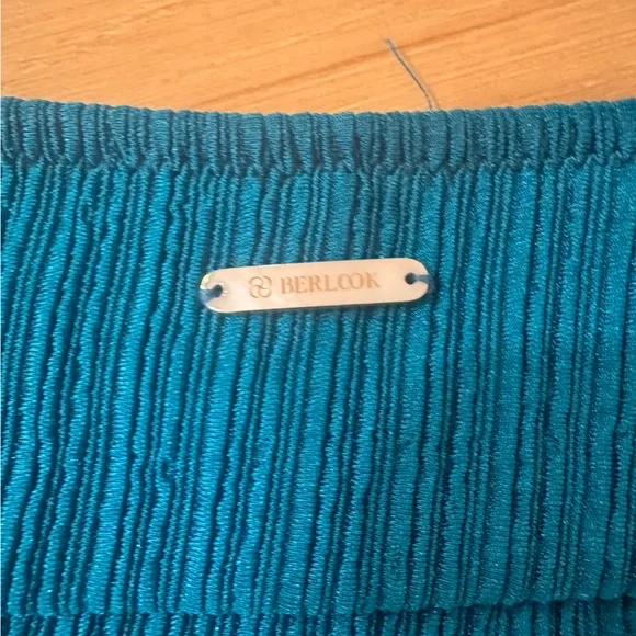 NWOT Berlook Blue Textured High Cut Bikini Bottoms Size Large - Picture 3 of 5